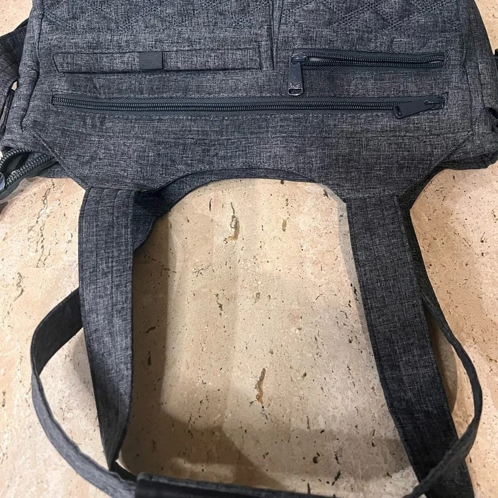 LUG STREETCAR HEATHER GRAY RFID MULTi-POCKET ZIP SHOULDER BAG/TOTE LIKE NEW